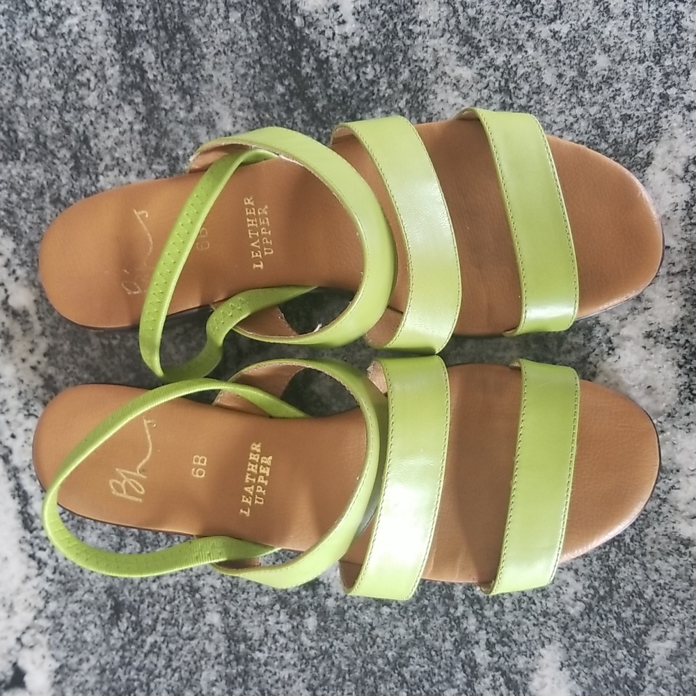 (6) Lime Green Strappy Low Heel Leather Upper Sandals Summer Vacation - Picture 3 of 12